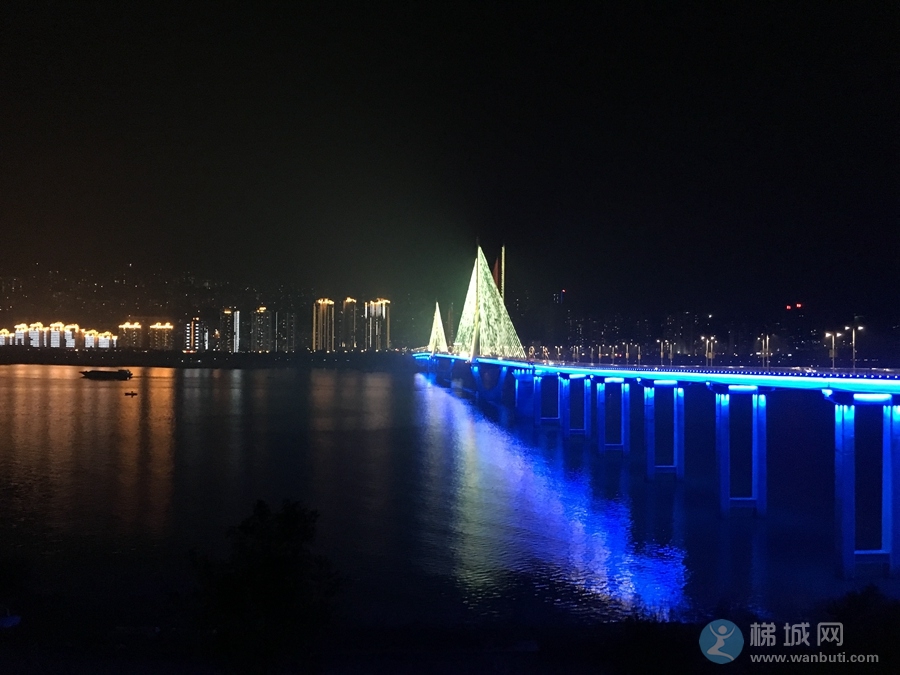云阳长江大桥夜景！