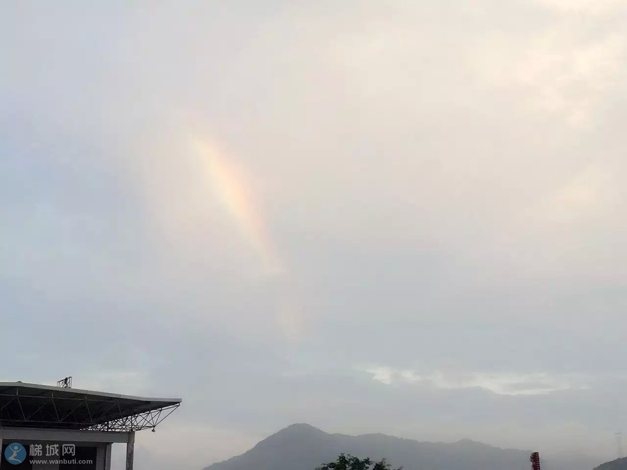 云阳今天雨后出现了彩虹！