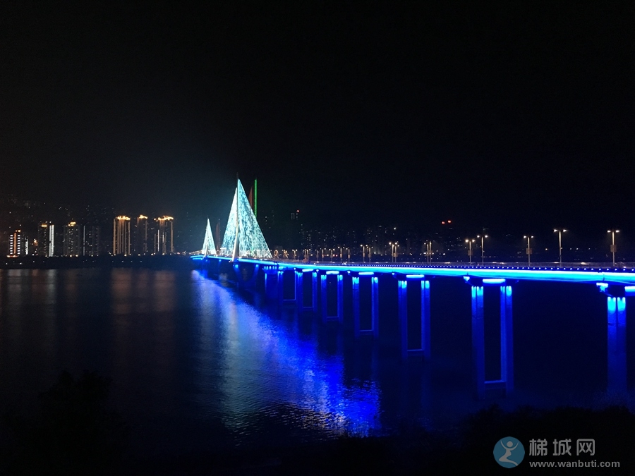 云阳长江大桥夜景！