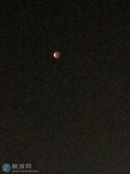 昨夜外地拍的月食