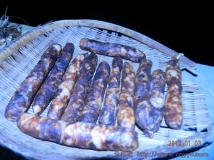 不多说，每户人家都有